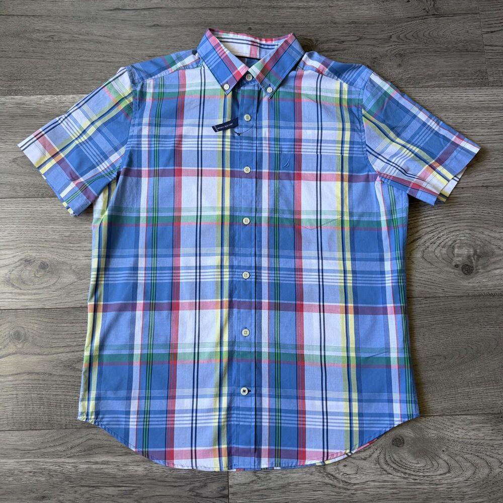 Nautica New Without Tags Mens Plaid Short Sleeve Button Down Shirt - Size Medium
